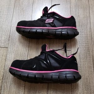 Skechers Work steel toe Memory foam SZ 6